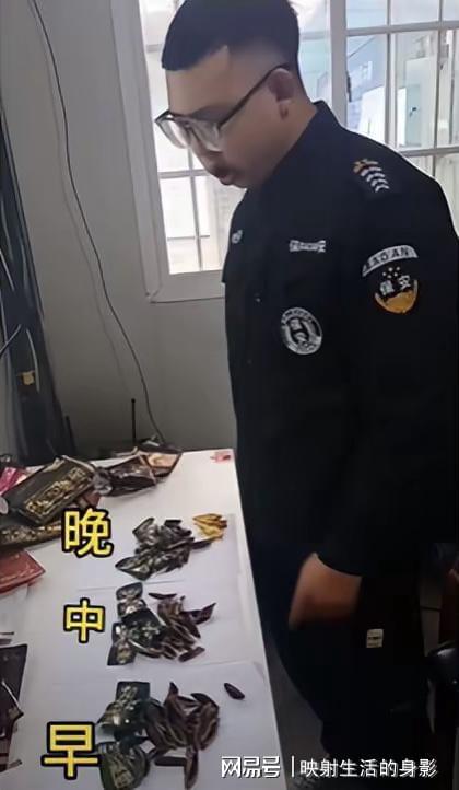 年导致脸部变形还边嚼边劝大家别碰槟榔j9九游会真人游戏第一男子嚼槟榔七(图3)
