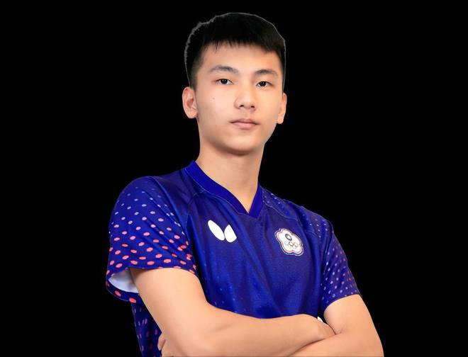 国天才少年状态低迷决胜局4比11惨败九游会网站2比3爆冷一轮游！21岁中(图3)
