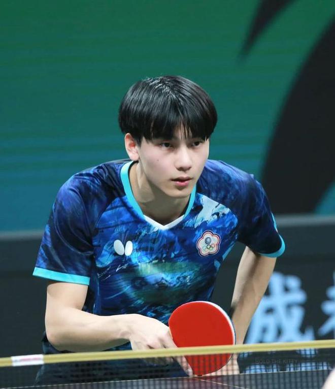 国天才少年状态低迷决胜局4比11惨败九游会网站2比3爆冷一轮游！21岁中(图4)