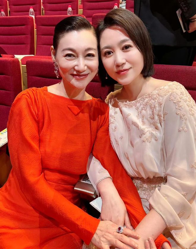 当打之年”不拼位置就给别人了九游会惠英红：65岁正是“(图7)