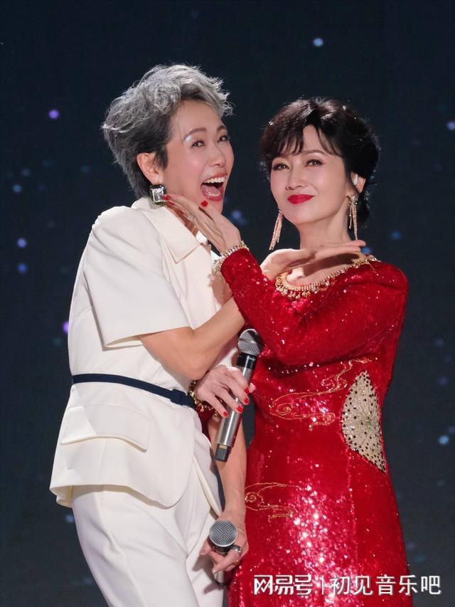 娘子许仙30年后撒糖竟藏惊天秘密j9九游会网址是什么神仙售后！白