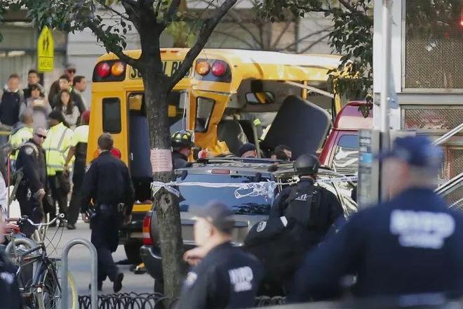 在美车祸身亡 目击者发声j9九游会入口中国公民(图2)